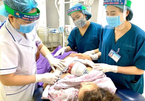 Sản phụ sinh bé gái 2,5 kg trong khu cách ly ở Quảng Ninh
