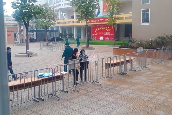 Toàn bộ học sinh lớp 3E, trường TH Xuân Phương có kết quả âm tính lần 1