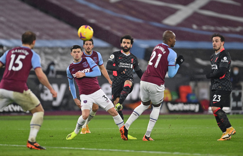 Salah rực sáng, Liverpool thổi bay West Ham