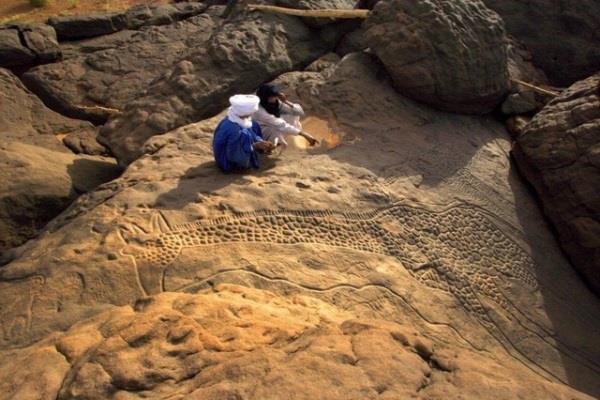 Bí ẩn 'thiên đường đã mất' ở sa mạc Sahara