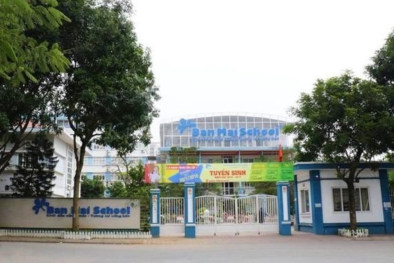 24 giáo viên, học sinh Hà Nội cách ly vì 1 phụ huynh dương tính Covid-19