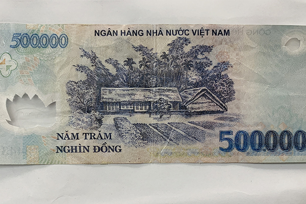 Phá đường dây lưu hành tiền giả khắp miền Tây vào dịp gần Tết