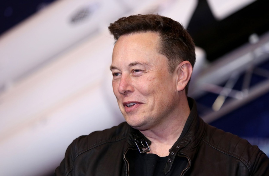 Elon Musk mất ngôi người giàu nhất thế giới