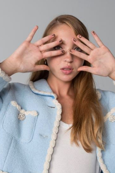 Con gái 19 tuổi nối gót Kate Moss làm người mẫu