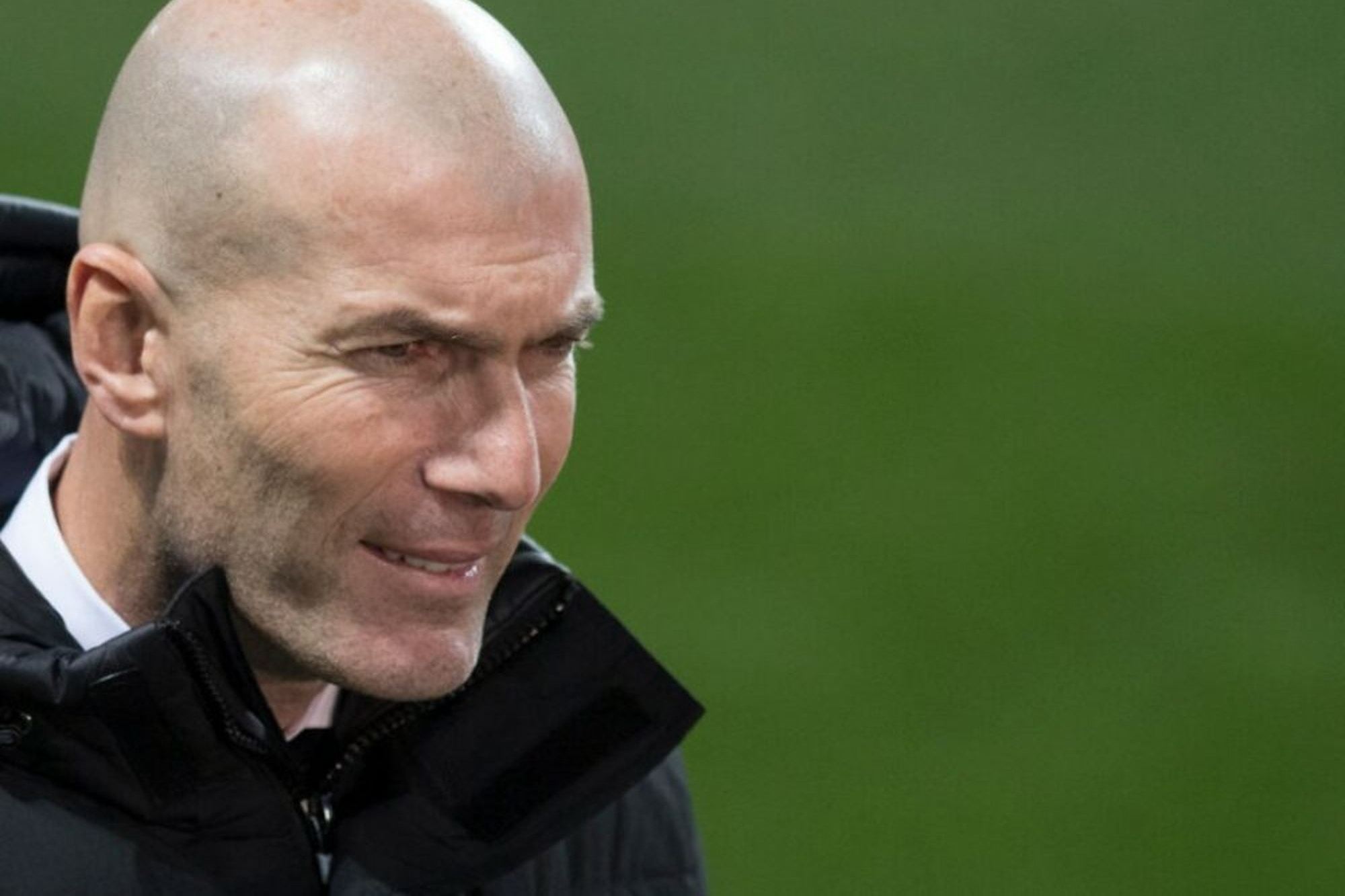 Zidane bị sa thải nếu Real Madrid không giành Cúp C1