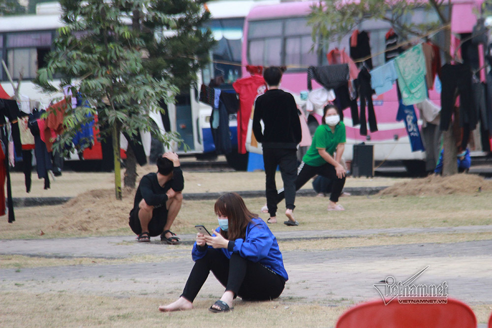 Bên trong khu cách ly gần 900 trường hợp F1 ở thành phố Chí Linh