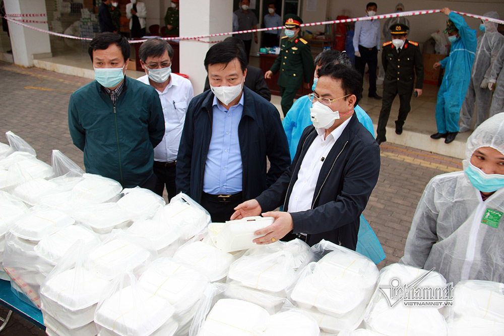 Bên trong khu cách ly gần 900 trường hợp F1 ở thành phố Chí Linh