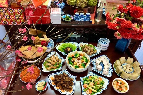Gợi ý mâm cỗ cúng giao thừa ngoài trời và trong nhà