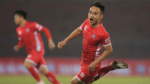 Midfielder Nguyen, a rising star of Hai Phong