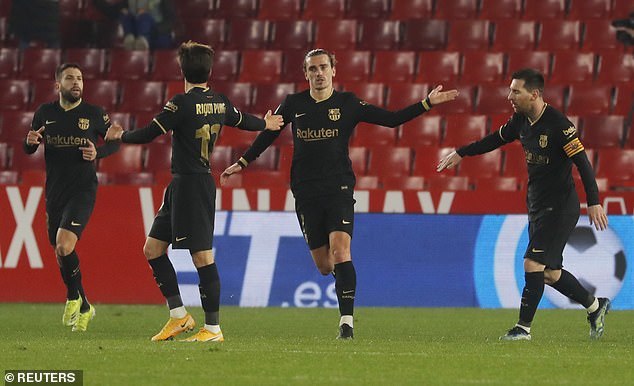 Song tấu Messi - Griezmann giúp Barca ngược dòng