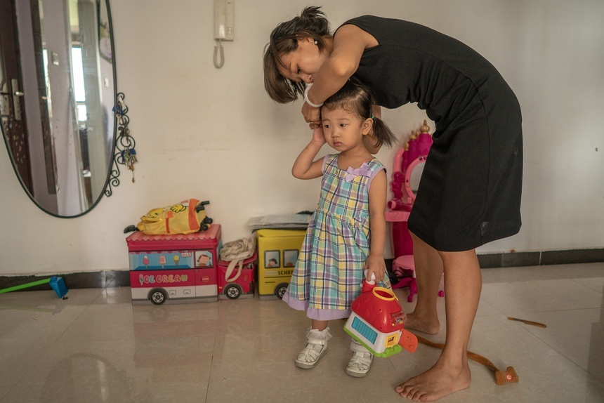 Cuộc sống mệt mỏi bên những ông chồng không chịu lớn