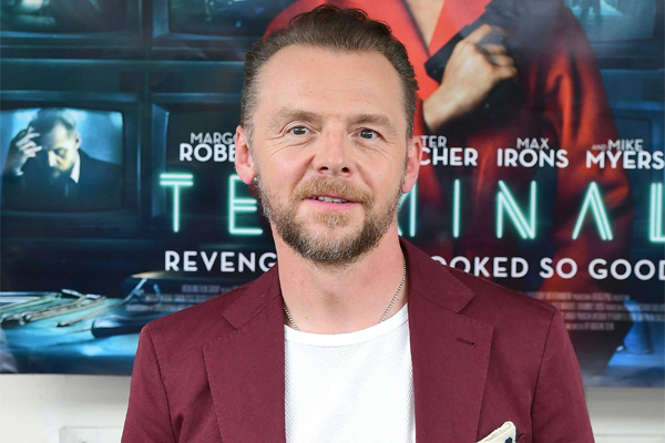 Simon Pegg 'Nhiệm vụ bất khả thi' bị cấm lái xe 6 tháng