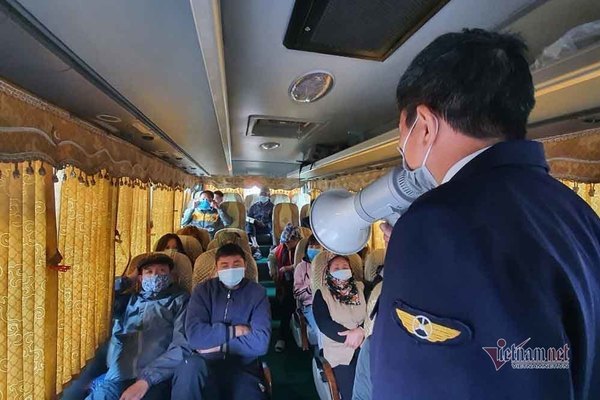 Chủ tịch Hà Nội yêu cầu người dân hạn chế di chuyển trong dịp Tết