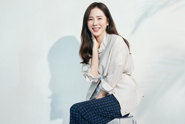 Hình Ảnh Mới Của Son Ye Jin