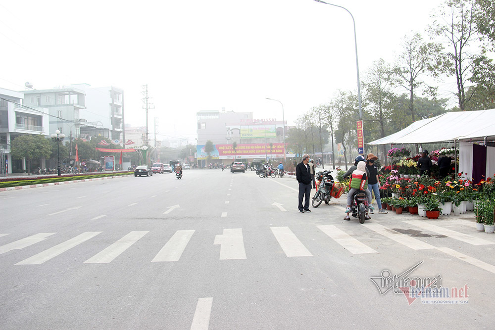 Bên trong TP Chí Linh sau 10 ngày phong toả dịp cận Tết