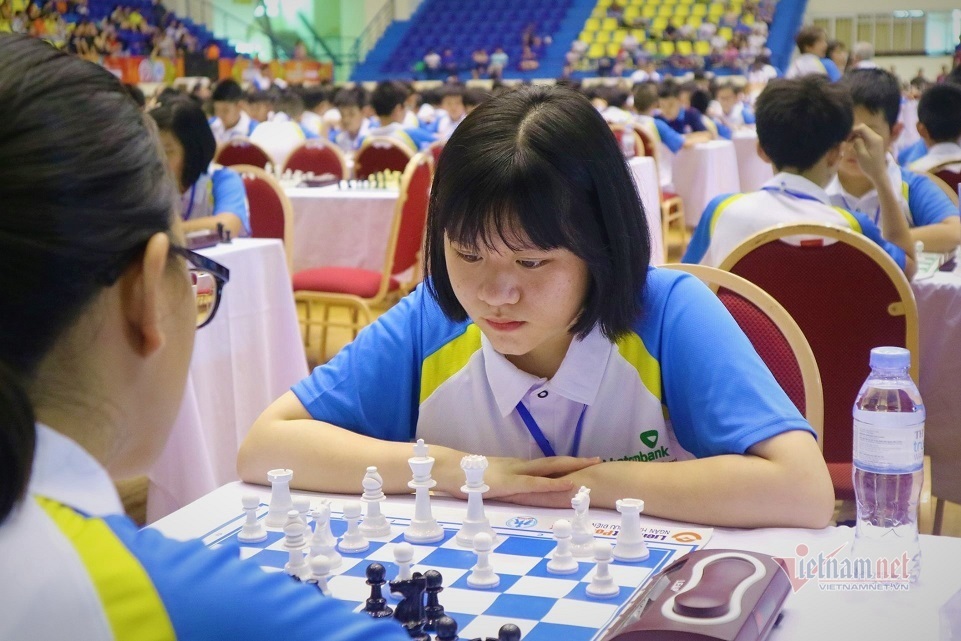 The 200km journey of a world chess champion
