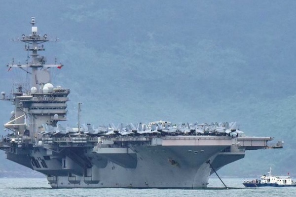 Hai nhóm tàu sân bay Mỹ tác chiến chung ở Biển Đông