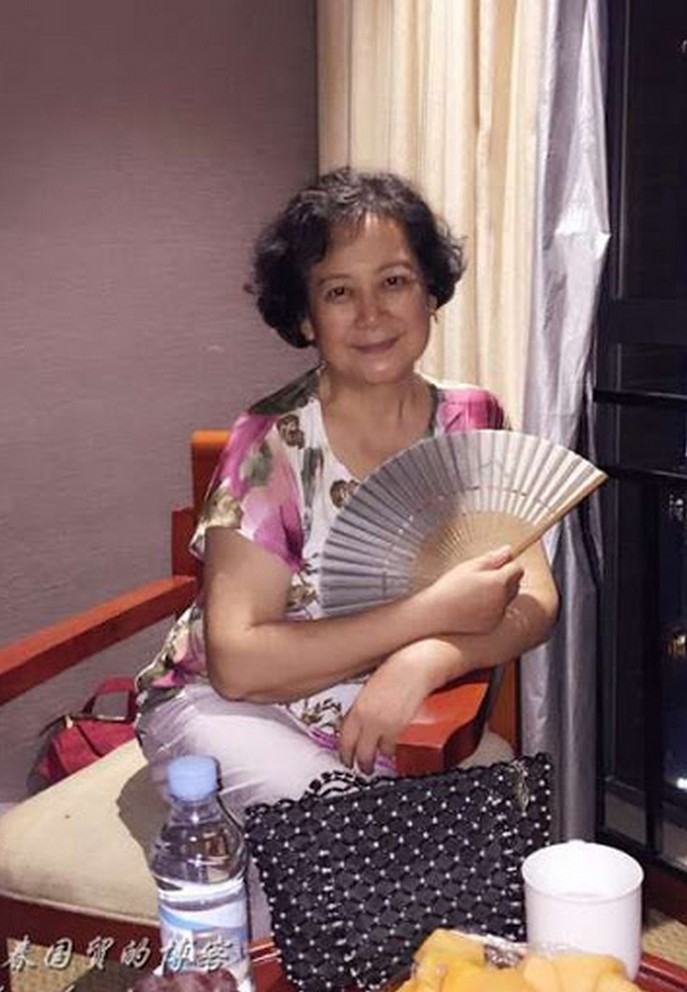 bo-tat-ta-dai-phan-minh-man-song-kin-tieng-o-tuoi-78-4.jpg
