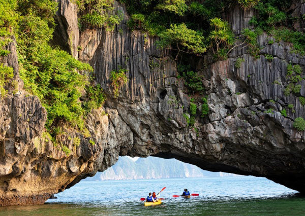 Can't-miss spots for Cat Ba sightseeing tour