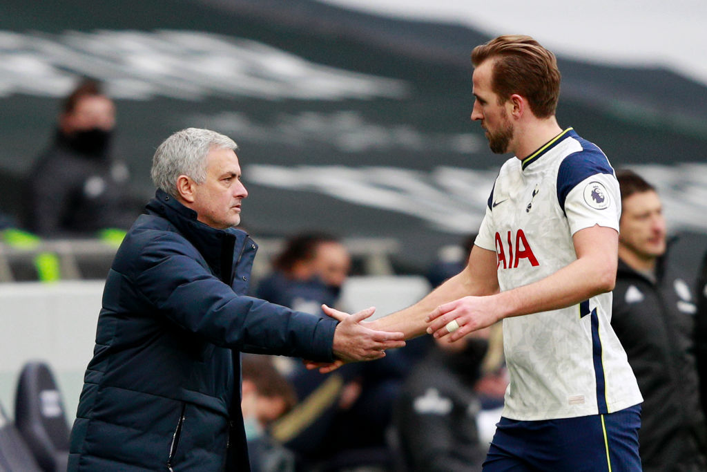 Mourinho cập nhật chấn thương Harry Kane trước derby với Arsenal