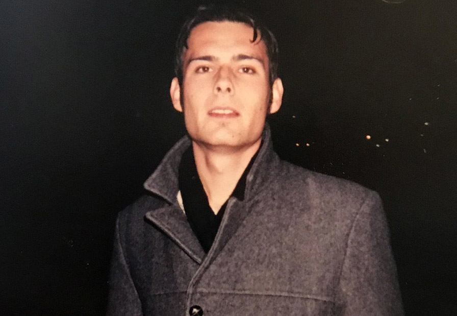 Quá khứ nghiện ngập, ăn xin của giáo sư đại học