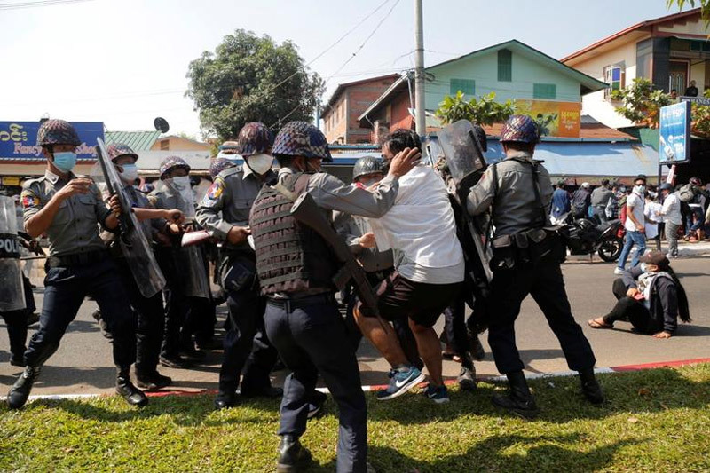 Thế giới 7 ngày: Myanmar trải qua tuần biểu tình đẫm máu