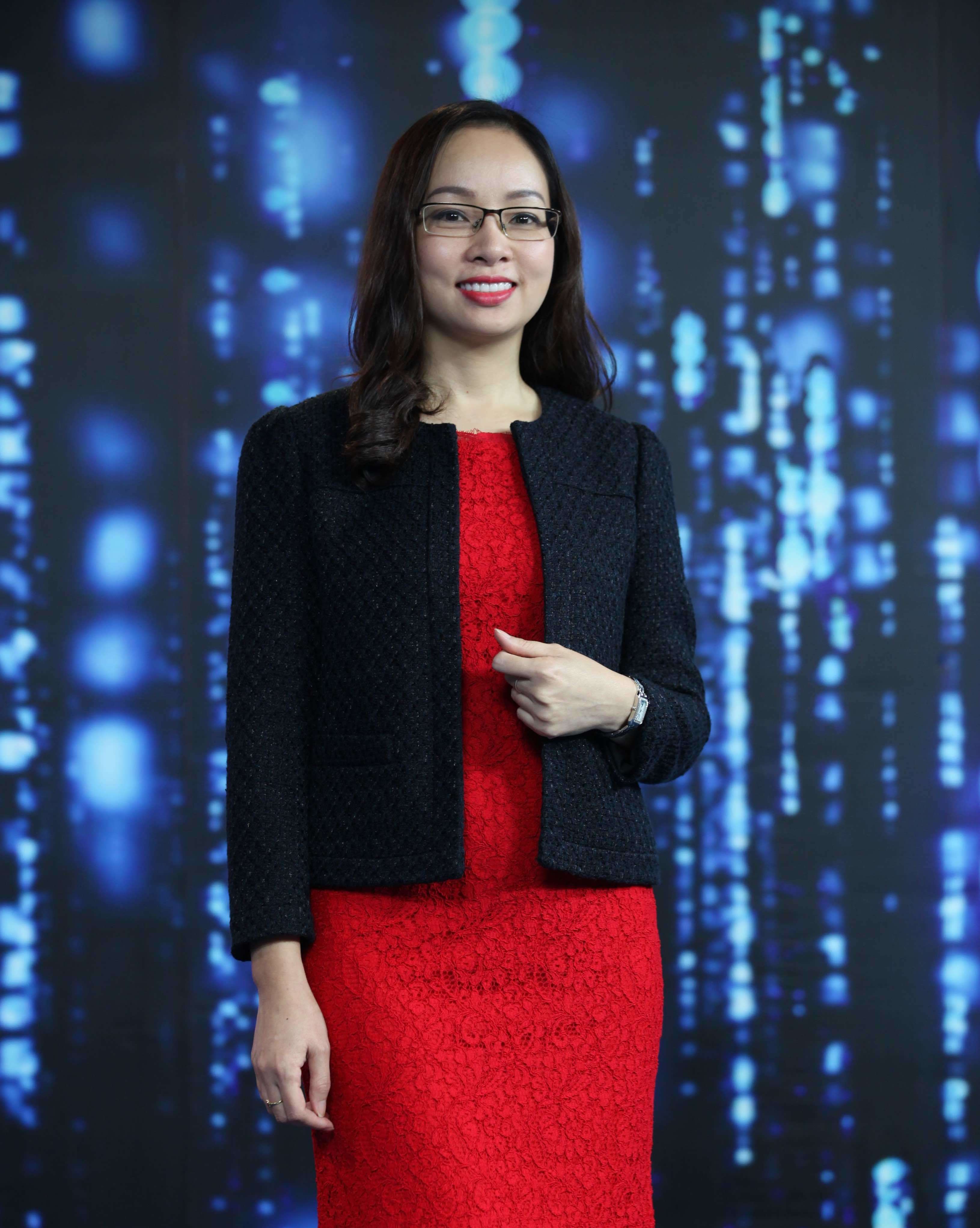 Bà Hoàng Thị Bảo Hương