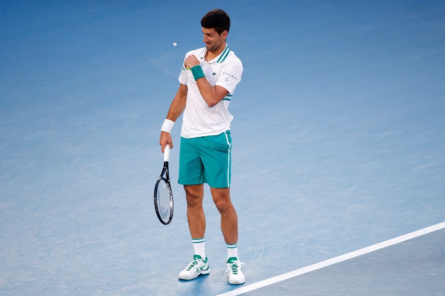 Djokovic bị 