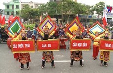 Whale worshipping festival in central region