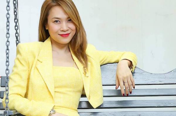 Mỹ Tâm đêm khuya gửi tâm sự 'rút ruột' về tình yêu đến fan