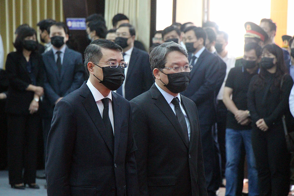 Thủ tướng Nguyễn Xuân Phúc cùng lãnh đạo Đảng, Nhà nước viếng ông Trương Vĩnh Trọng