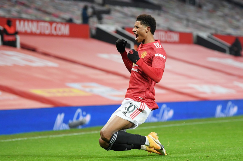 Rashford bừng sáng, MU vượt ải Newcastle