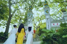 Hue city to become capital of Ao Dai