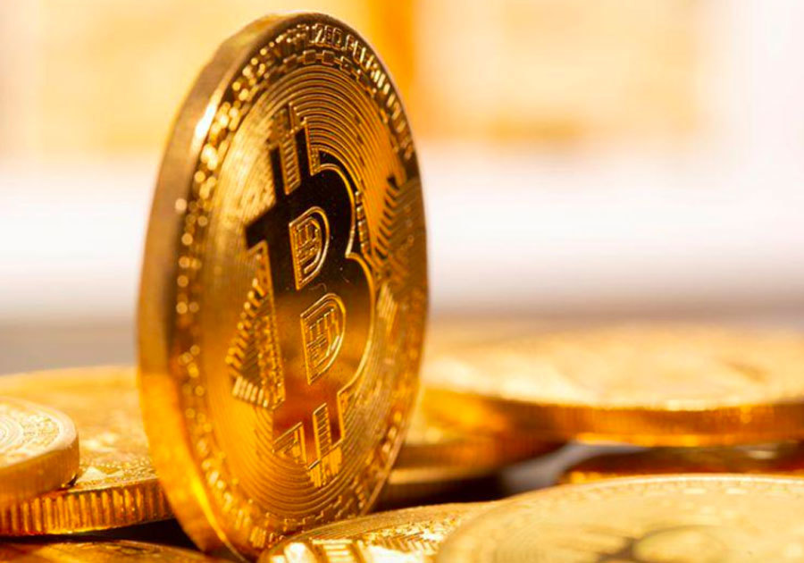 'Cơn điên' của bitcoin chưa có dấu hiệu dừng, Tesla lời hơn 600 triệu USD