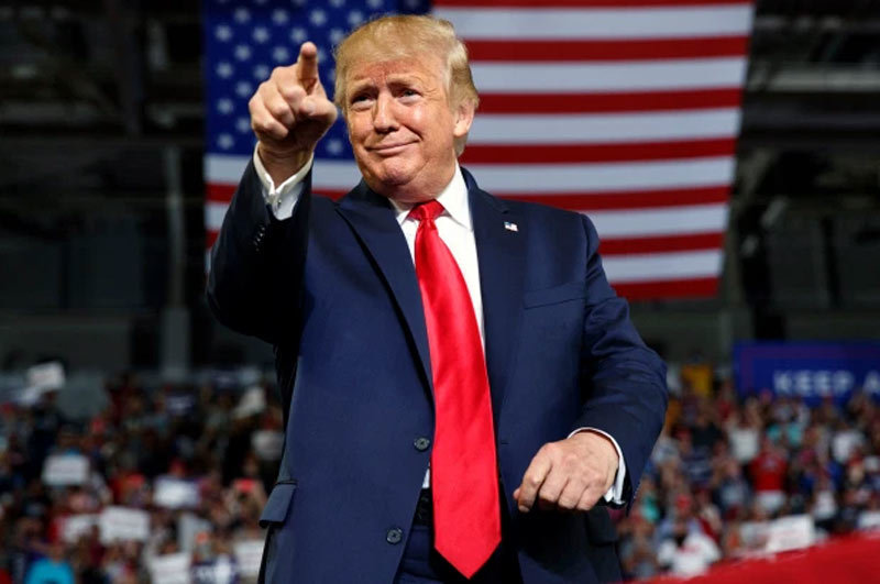 Hàng loạt thành viên Cộng hòa muốn bỏ đảng theo ông Trump