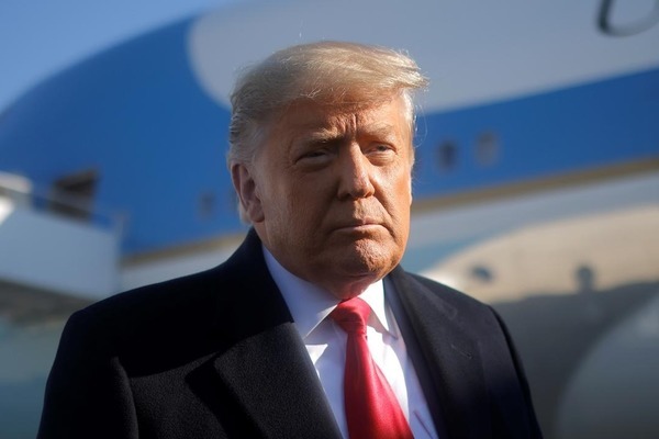 Tóa án tối cao Mỹ 'bật đèn xanh' để điều tra ông Trump