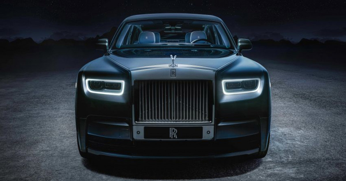 Why is the front of a Rolls Royce so nice and the back so ugly  Quora