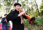 Forest God worshipping ceremony of H’Mong people