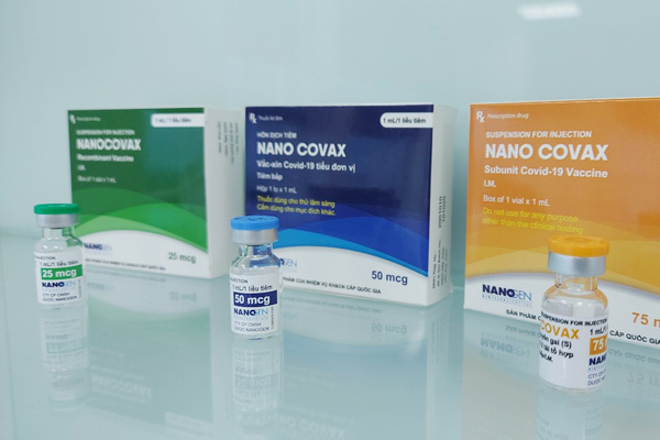Tiêm thử nghiệm giai đoạn 2 vắc xin Nanocovax tại Hà Nội, Long An