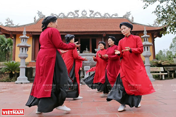 Ao dai, the identity of Vietnamese culture