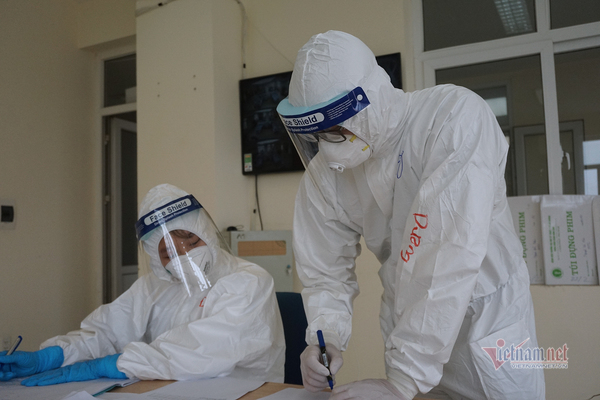 Thêm 4 ca Covid-19 tại Hải Dương và 1 ca nhập cảnh trái phép ở Đồng Tháp