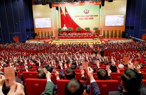 Vietnam aims for GDP per capita of $5,000 by 2025, developed country status by 2045: 13th Party Congress's Resolution