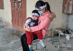 Nữ y tá nghèo tử nạn khi đi chống dịch: Con thơ khóc xé lòng chờ mẹ