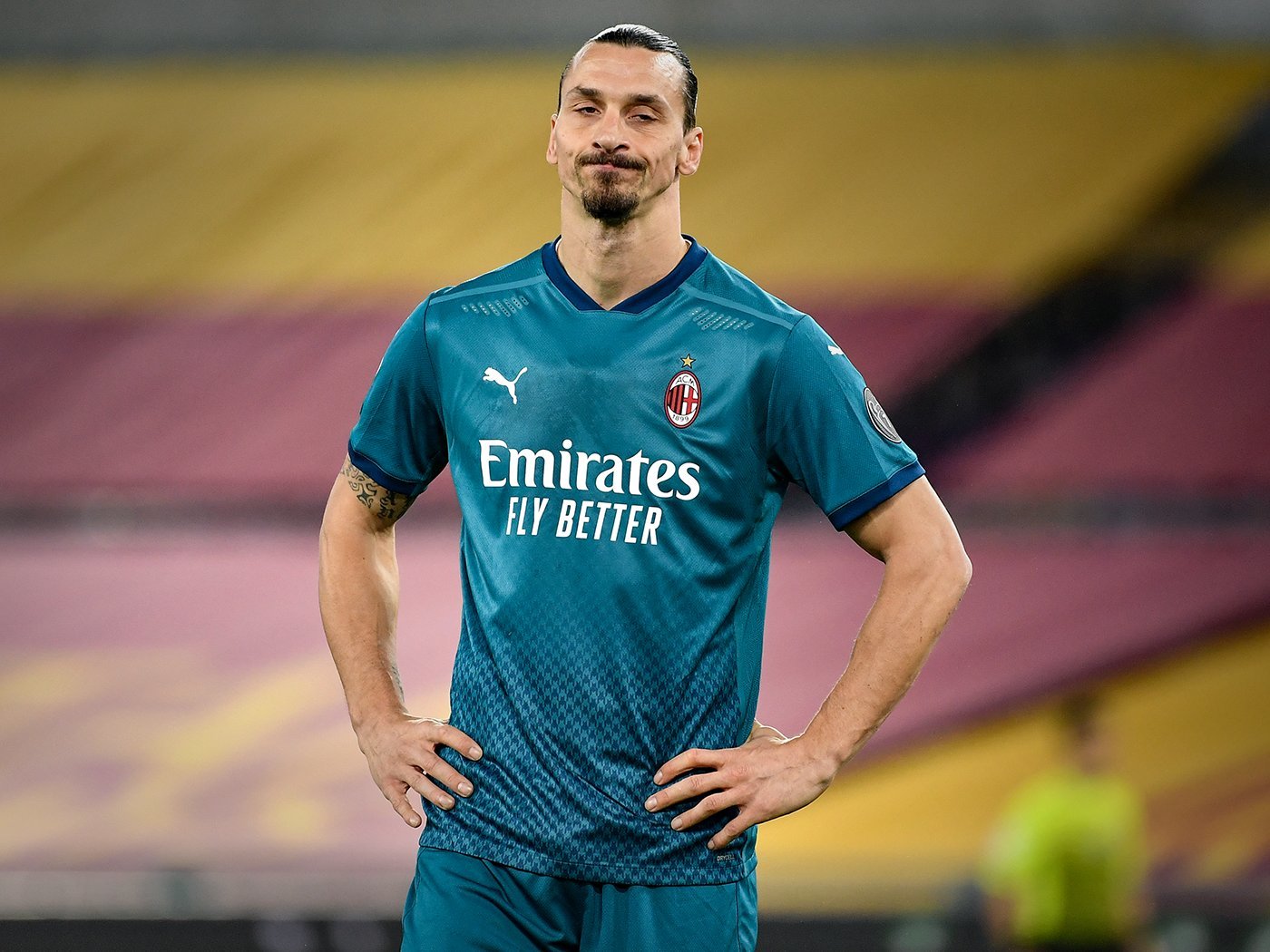 Ibrahimovic lỡ hẹn cuộc tái đấu MU vì chấn thương