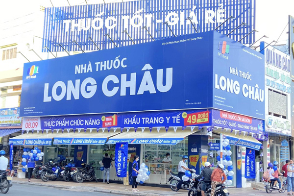 Hệ thống nhà thuốc FPT Long Châu nỗ lực chăm sóc sức khỏe cộng đồng