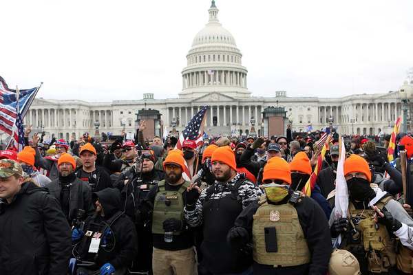 Tiết lộ chấn động về lý do nhiều quân nhân Mỹ tham gia bạo loạn ở Quốc hội