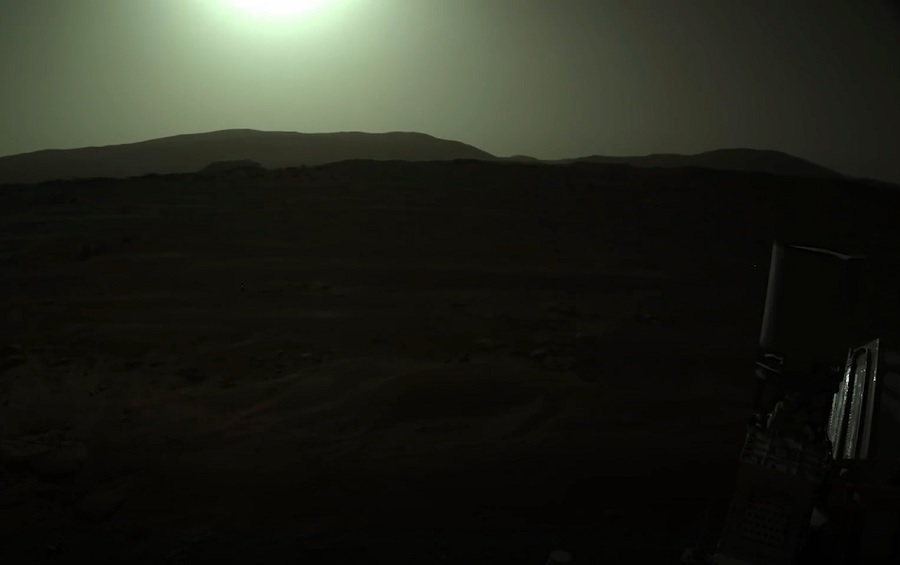 Tàu Perseverance gửi hình ảnh Mặt Trời nhìn từ Hỏa Tinh