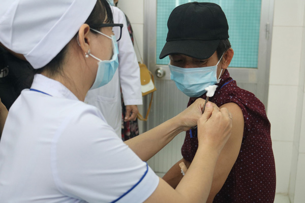 TP.HCM sẽ tiêm vắc xin Covid-19 cho 44.175 người