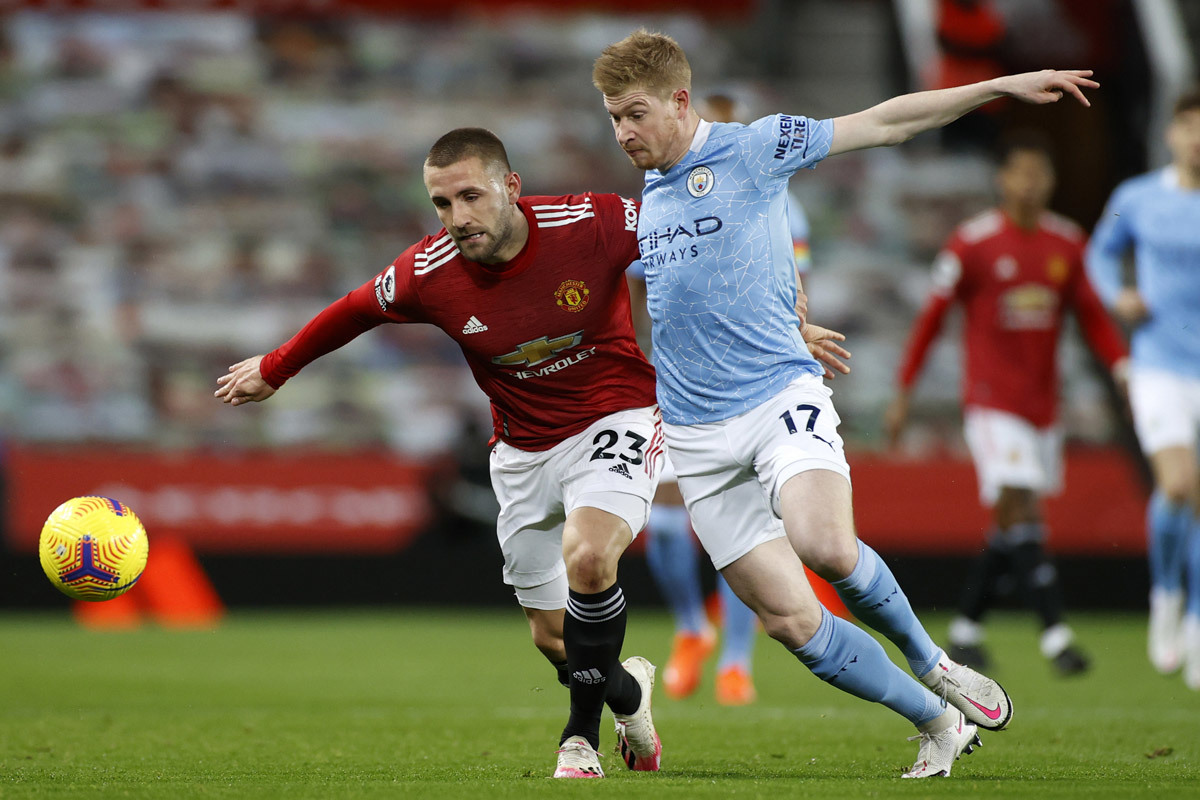 Lịch thi đấu bóng đá hôm nay 7/3: Nóng derby Manchester