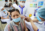 Việt Nam đã thực hiện những mũi tiêm vắc xin Covid-19 đầu tiên